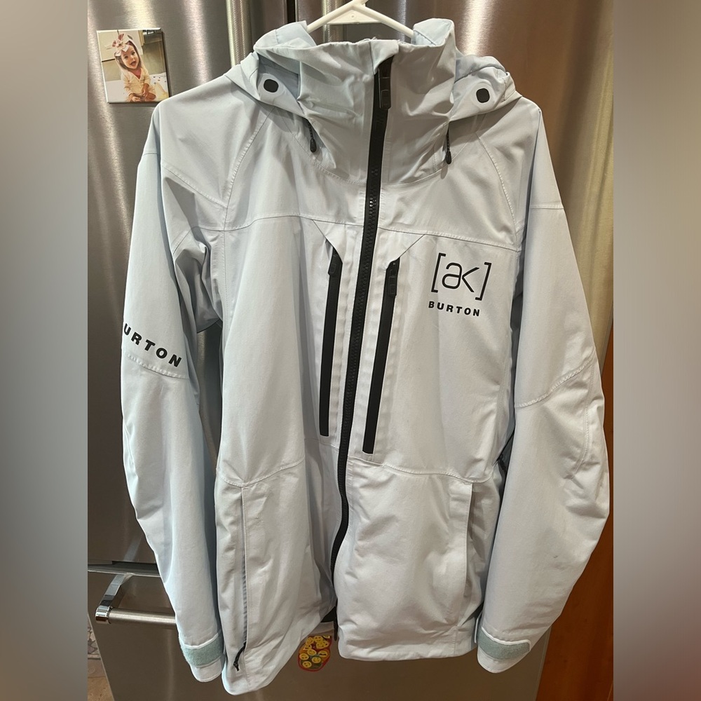 Burton AK Swash GORE-TEX 2L jacket men's medium